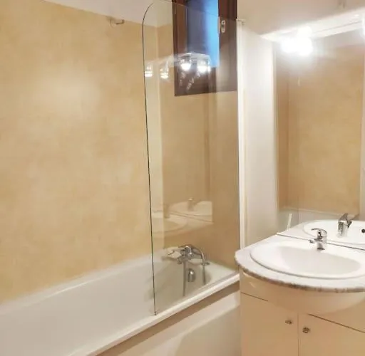 T2 Confortable 31m2 Piscine Terrasse Vue Degagee Montagne Apartment Ignaux